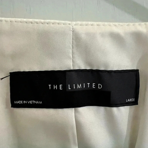 The limited white striped large blazer - Picture 4 of 6